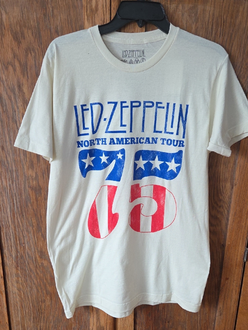Led Zeppelin North American "75" Tour T- Shirt NWT